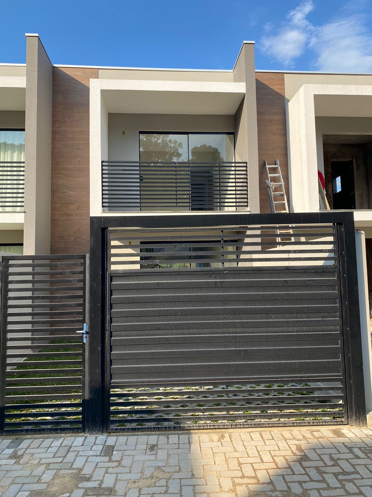 Sobrados Residencial La Luna